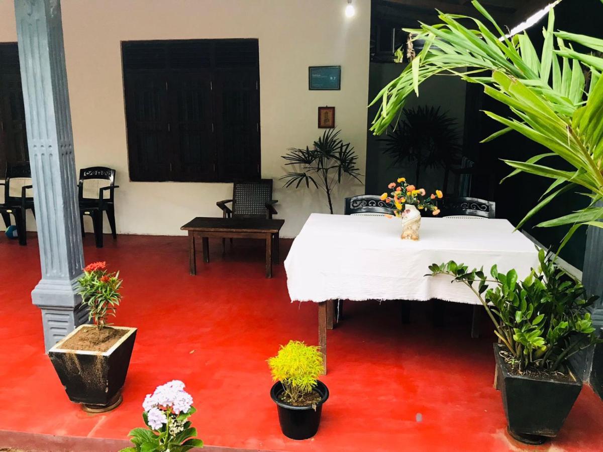 טנגלה Kavidi Villa Home Stay מראה חיצוני תמונה