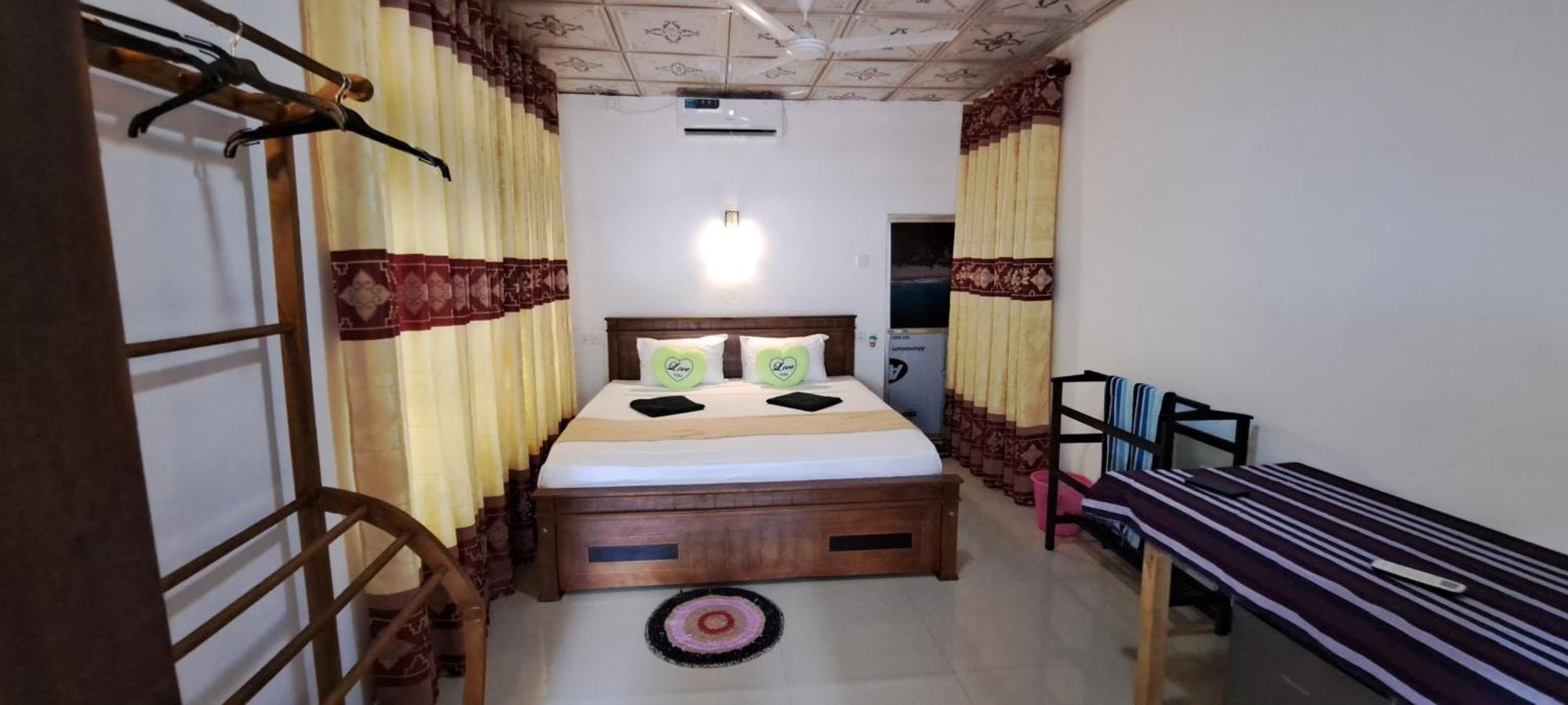 טנגלה Kavidi Villa Home Stay חדר תמונה